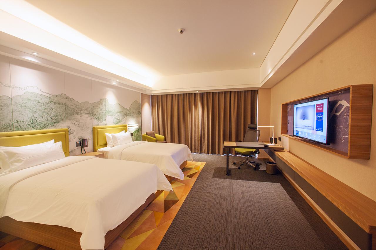 Hotel Hampton By Hilton Qingyuan Qingxin District Exterior foto